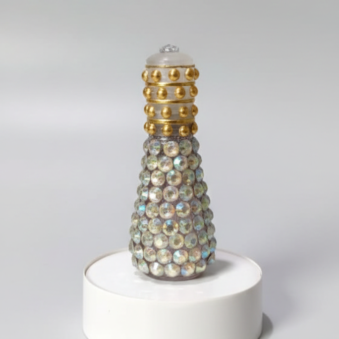 Glow & Glam Pack – Lip Gloss, Perfume Junoon, Noor Pearl Ittar & Glow Jar (Pack of 4)