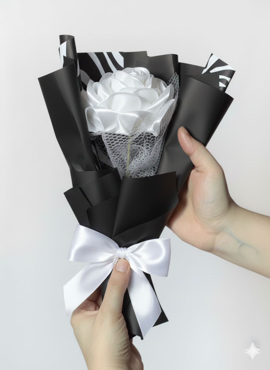 Handcrafted Single Flower Bouquet – Elegance in Simplicity